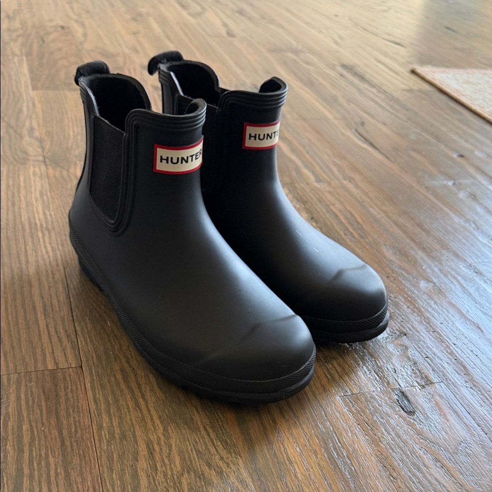 Hunter Black Ankle Rain Booties